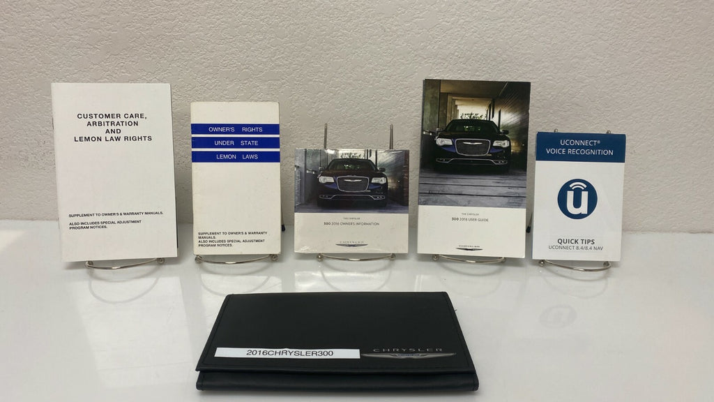 2016 Chrysler 300 Genuine OEM Owner's Manual w/Chrysler Logo Case Free Shipping