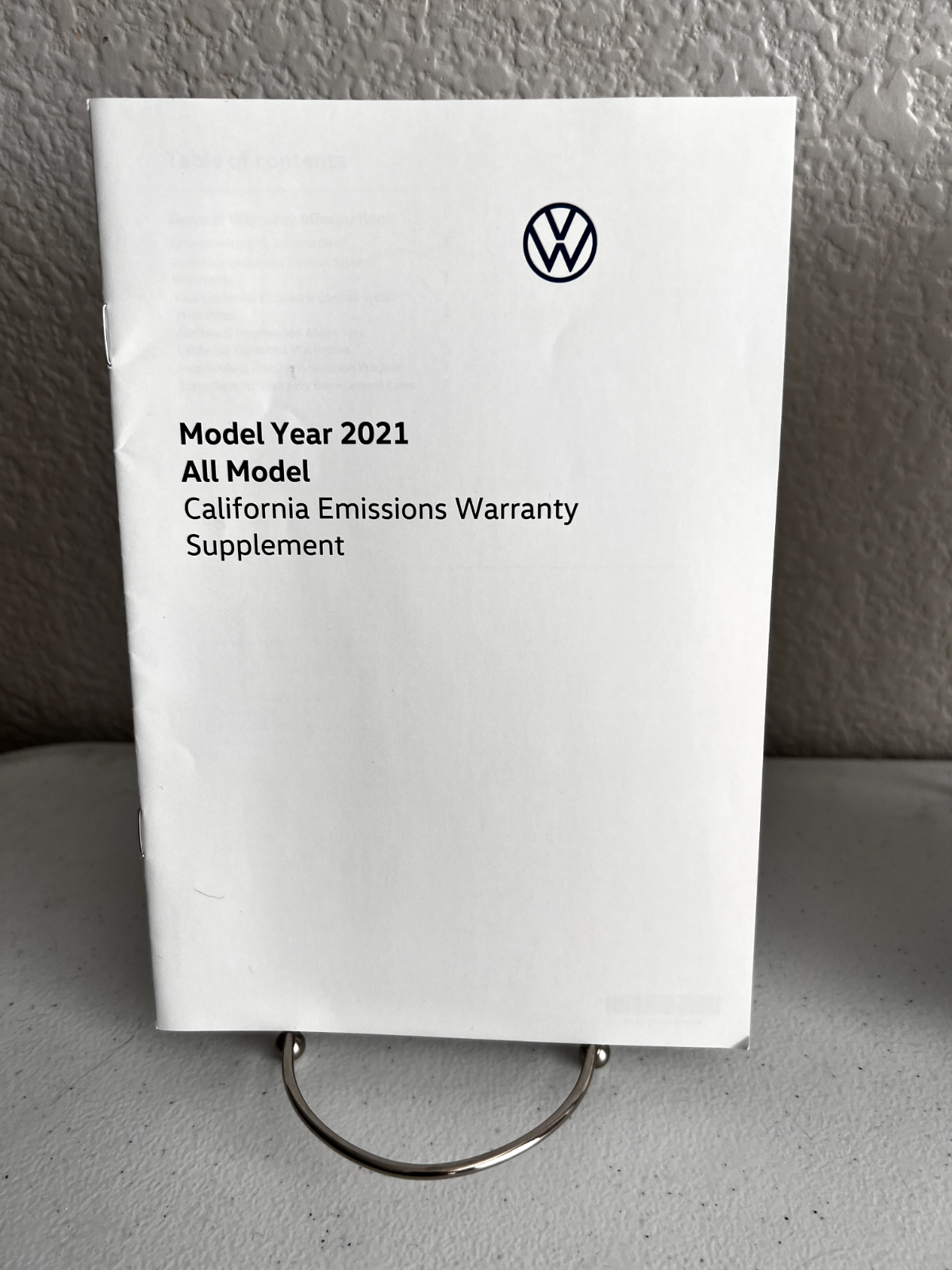 2021 Volkswagen GLI Jetta Owner's Manual Set w/case and free shipping