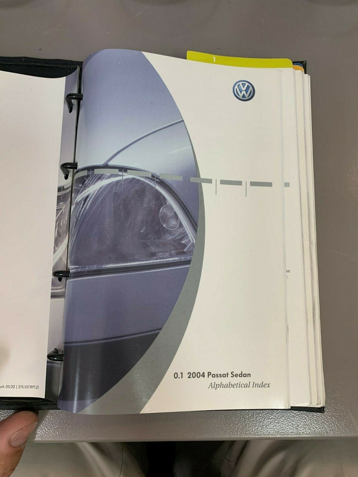 2004 VW Passat Genuine OEM Owners Manual Set w/VW Case--Fast Free Shipping!!!
