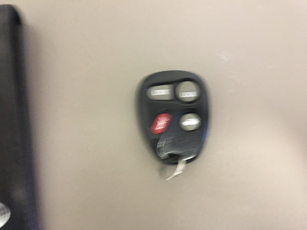 2000 Oldsmobile Alero Genuine OEM Owner's Manual Set w/Case & Bonus Key FOB
