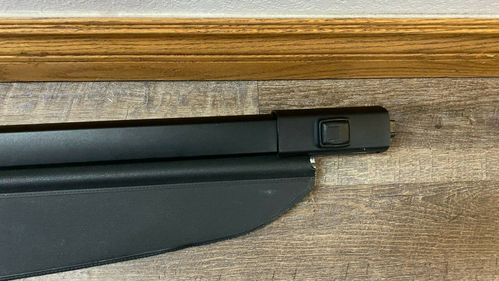 2006 2007 2008 2009 2010 2011 Mercedes Benz ML250 ML350 Retractable Cargo Cover