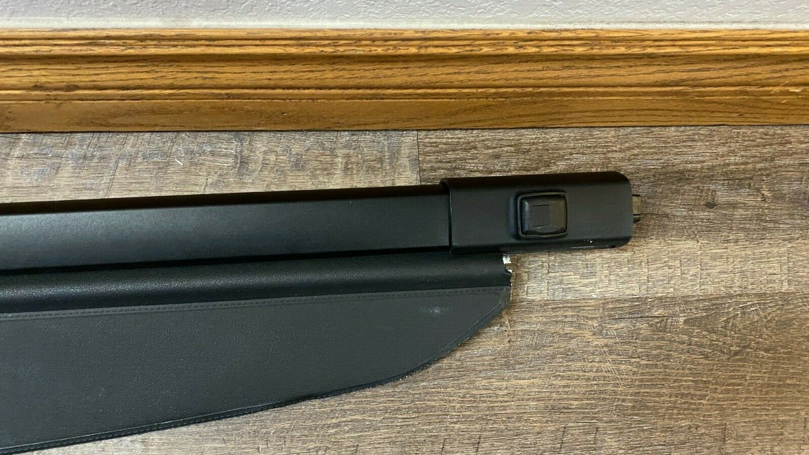 2006 2007 2008 2009 2010 2011 Mercedes Benz ML250 ML350 Retractable Cargo Cover
