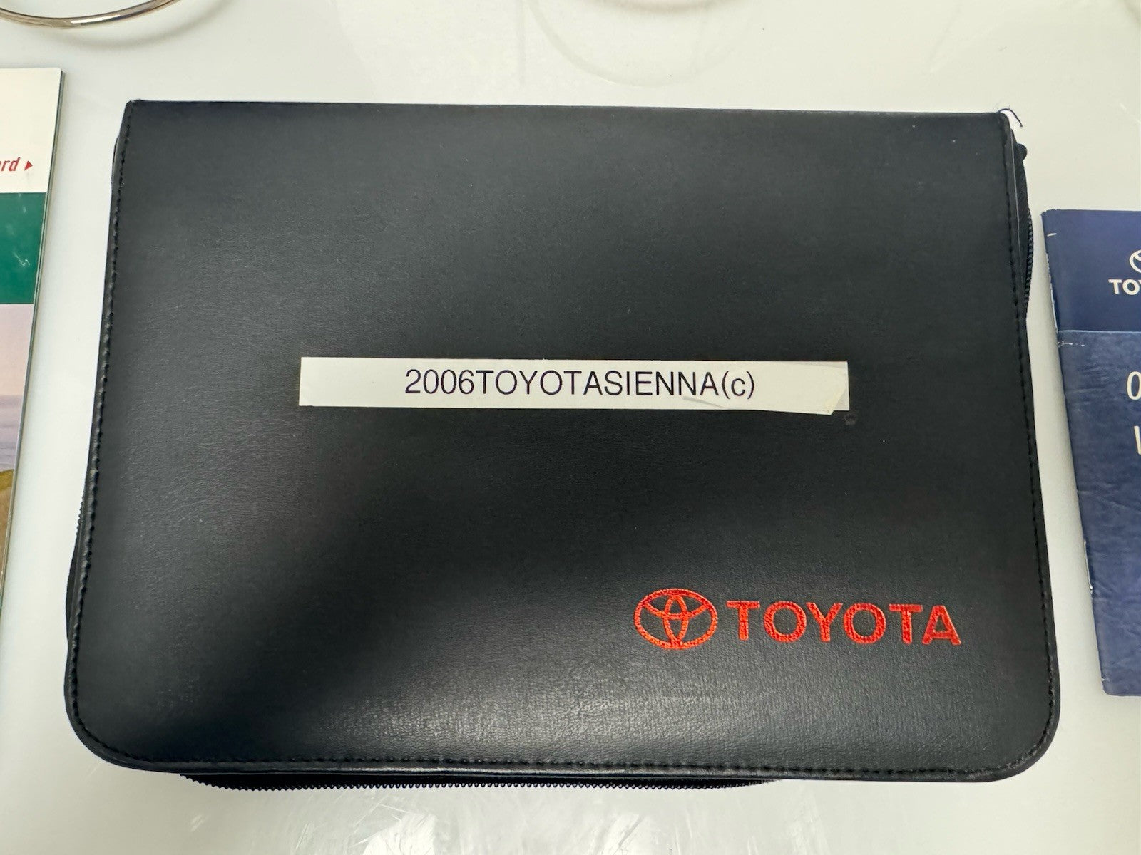 2006 Toyota Sienna Genuine OEM Owner's Manual Set with Toyota Case