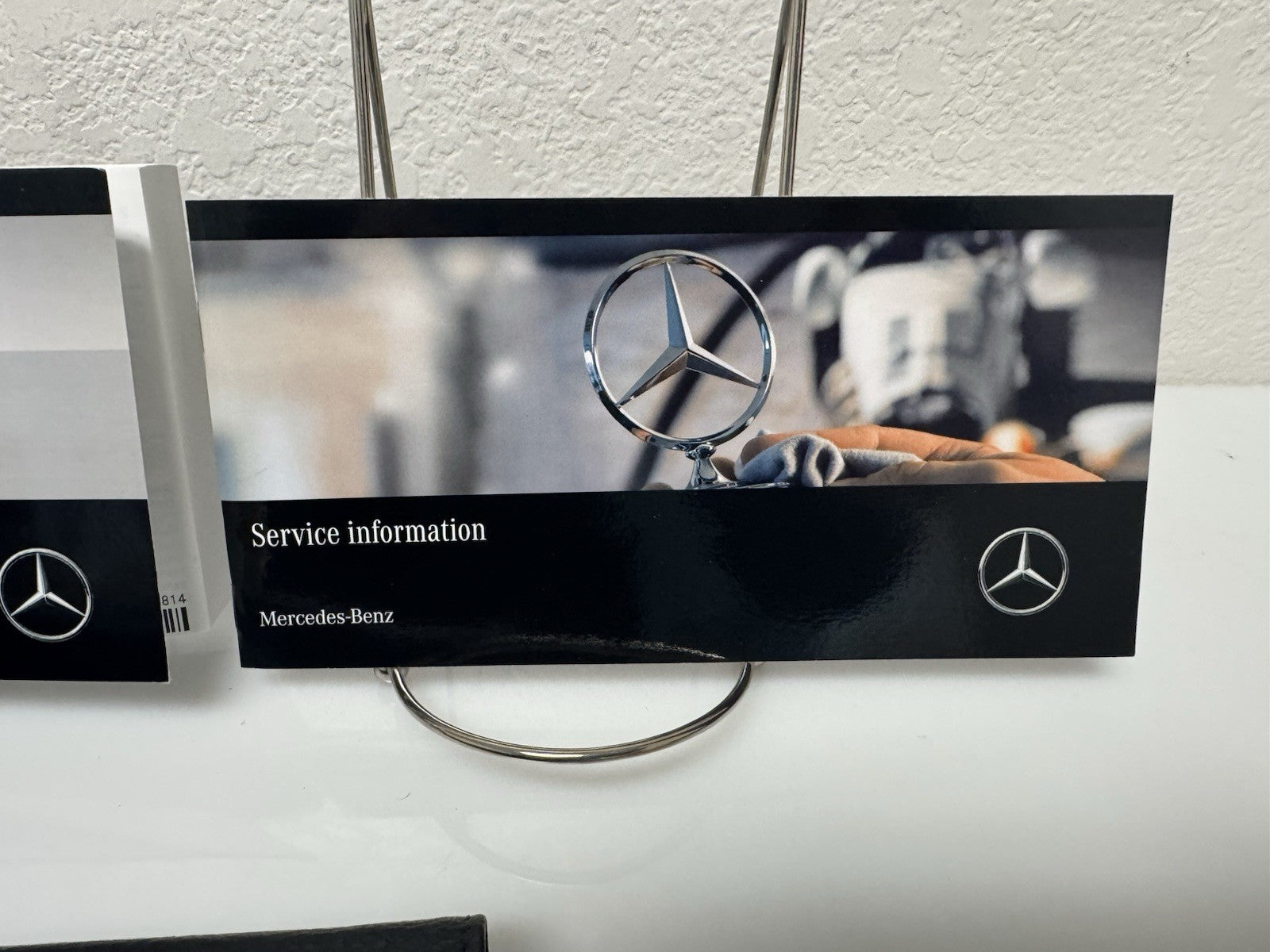 2025 Mercedes-Benz GLB Genuine OEM Owner's Manual Set w/Mercedes Case