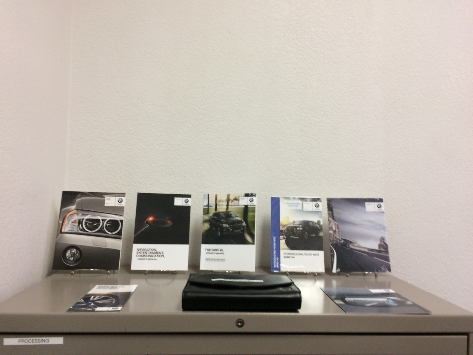 2016 BMW X6 Owner's Manual Set w/Navigation Manual and Factory Case--Ships Free!