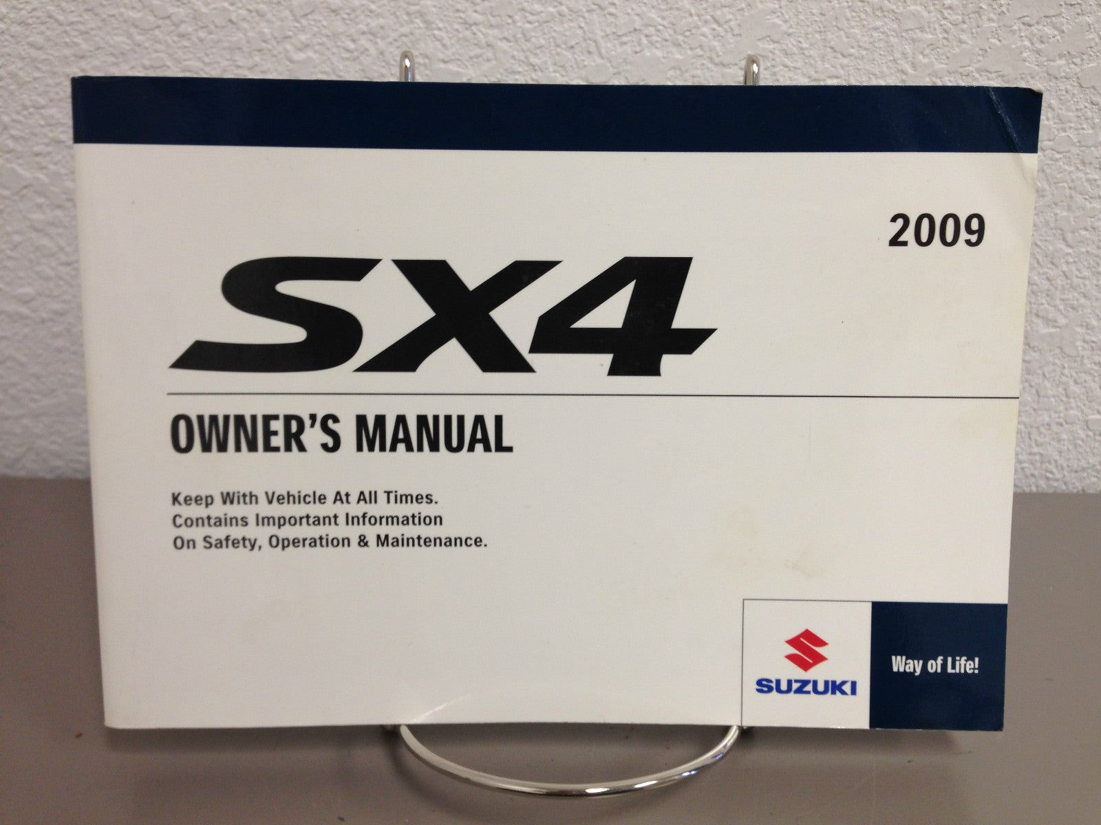 2009 Suzuki SX4 OEM Owner's Manual w/ Supplements & Case - Free Shipping