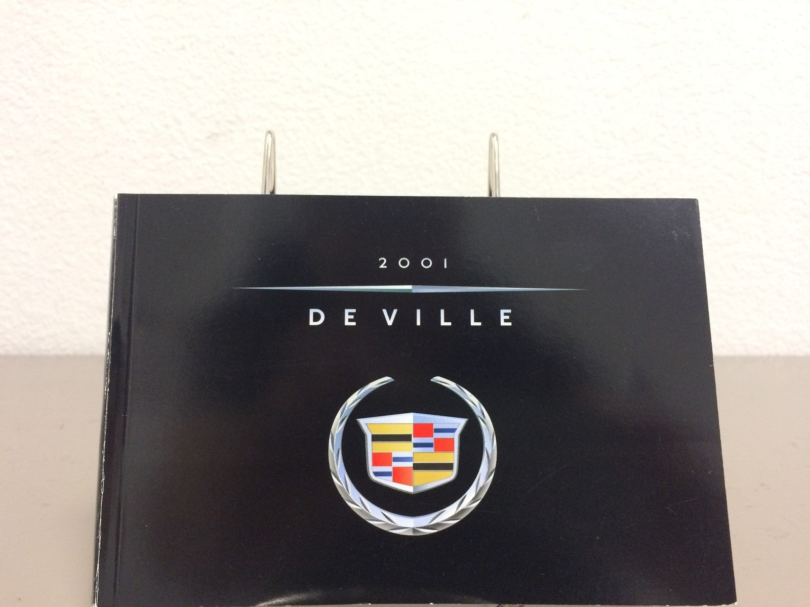 2001 Cadillac DeVille Genuine OEM Owner's Manual Set w/Case--Free Shipping!