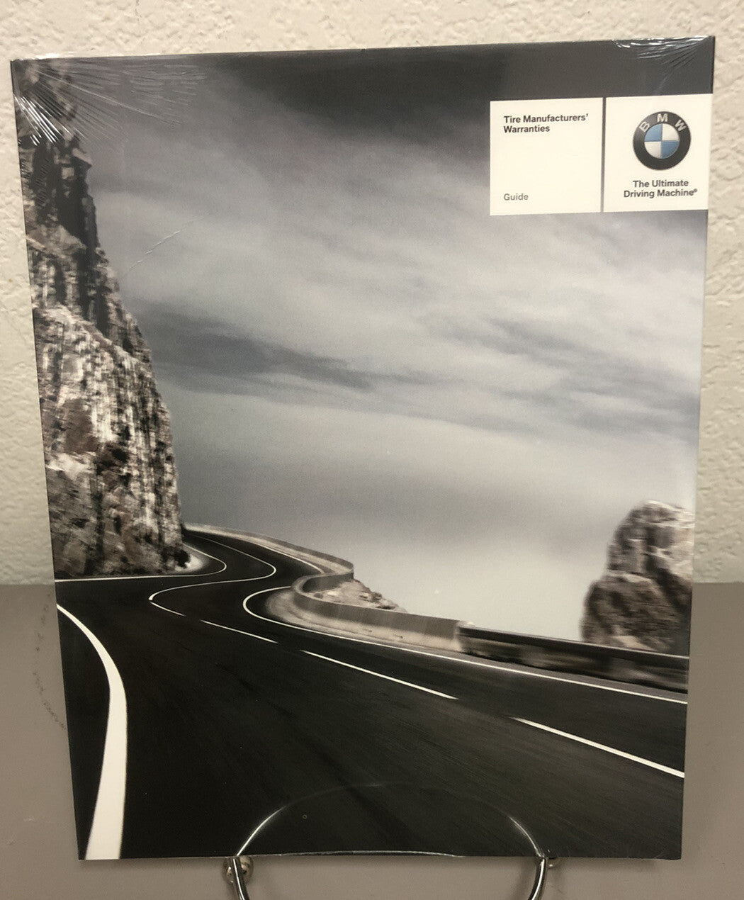 2012 BMW 5-Series Sedan 528i 535i 550i xDrive OEM Owner's Manual Set w/BMW Case