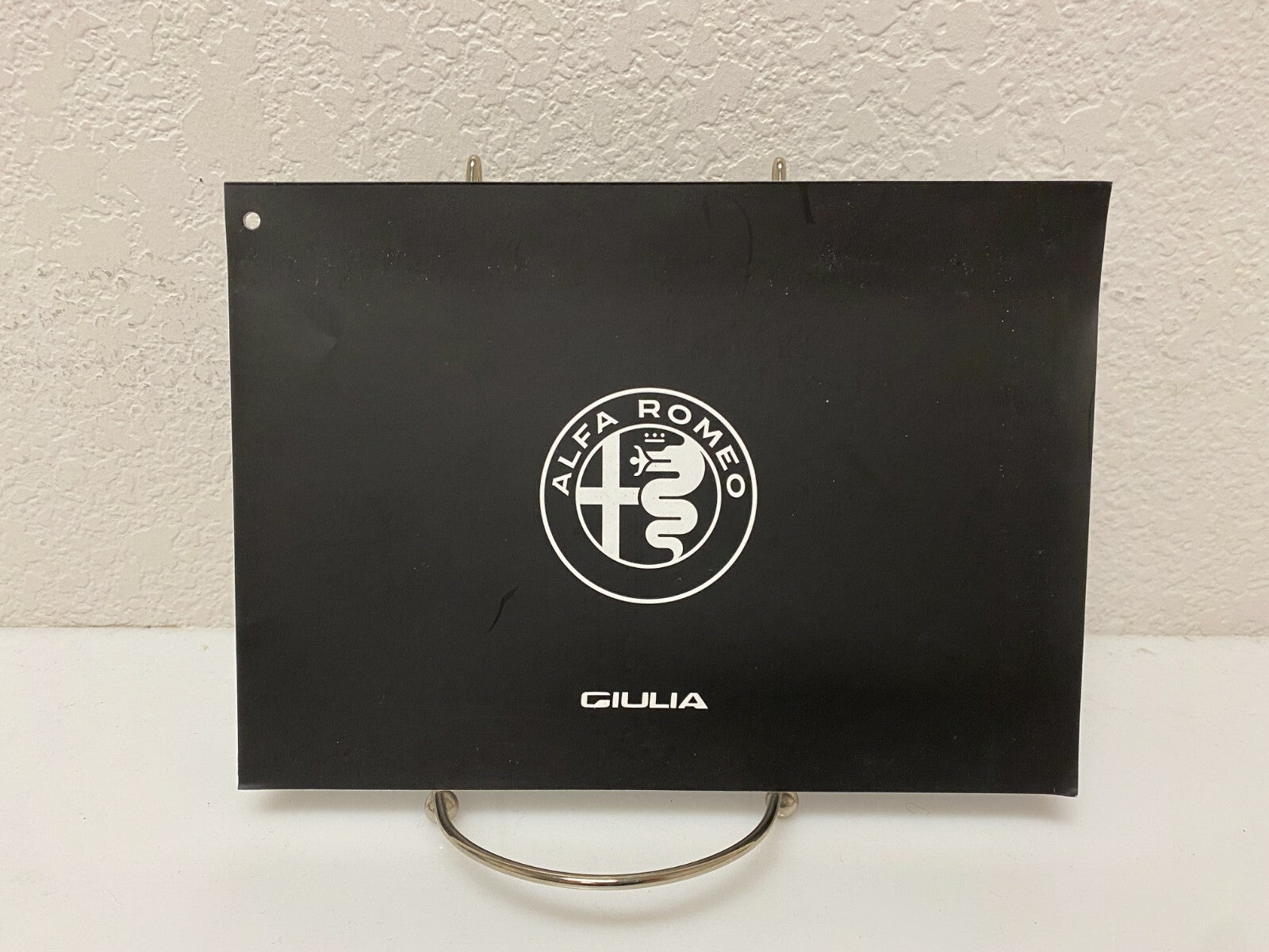 2018 Alfa Romeo Giulia Genuine OEM Owner's Manual w/Case