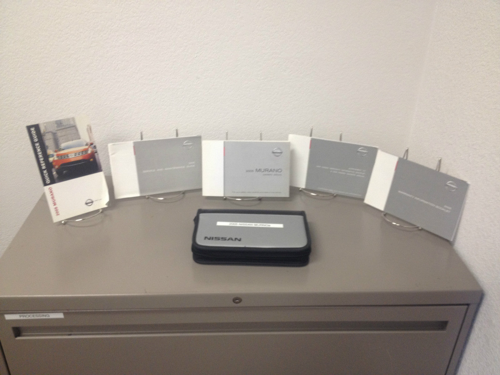 2005 Nissan Murano Genuine OEM Owner's Manual Set with Case--Fast Free Shipping