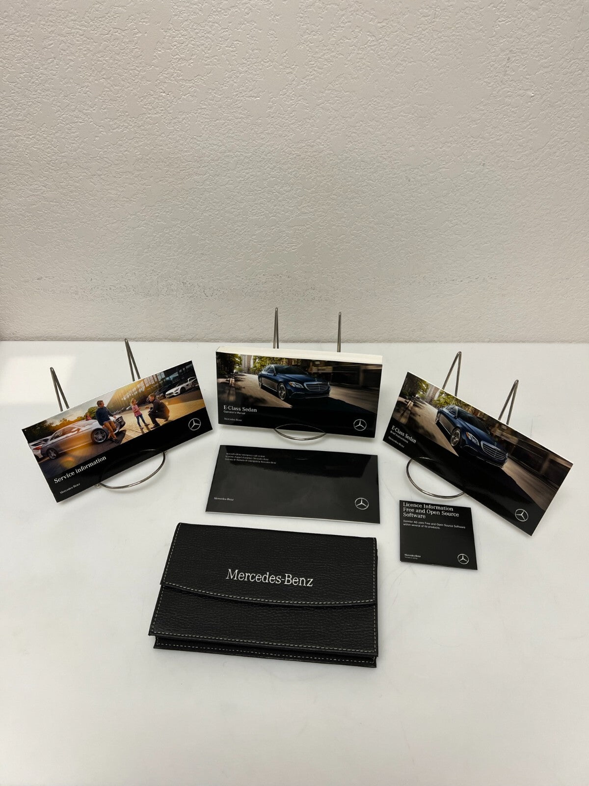2020 Mercedes-Benz E-Class Sedan Owner's Manual Set w/ Case and Free Shipping!