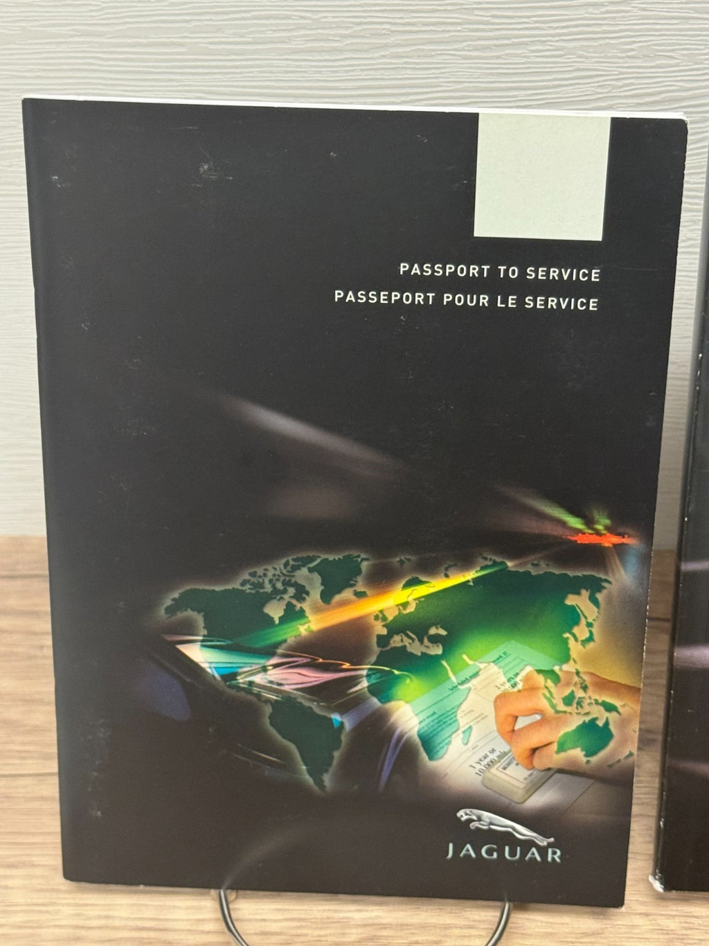 2005 Jaguar X-Type Genuine OEM Owner's Manual Set with Leather Jaguar Case