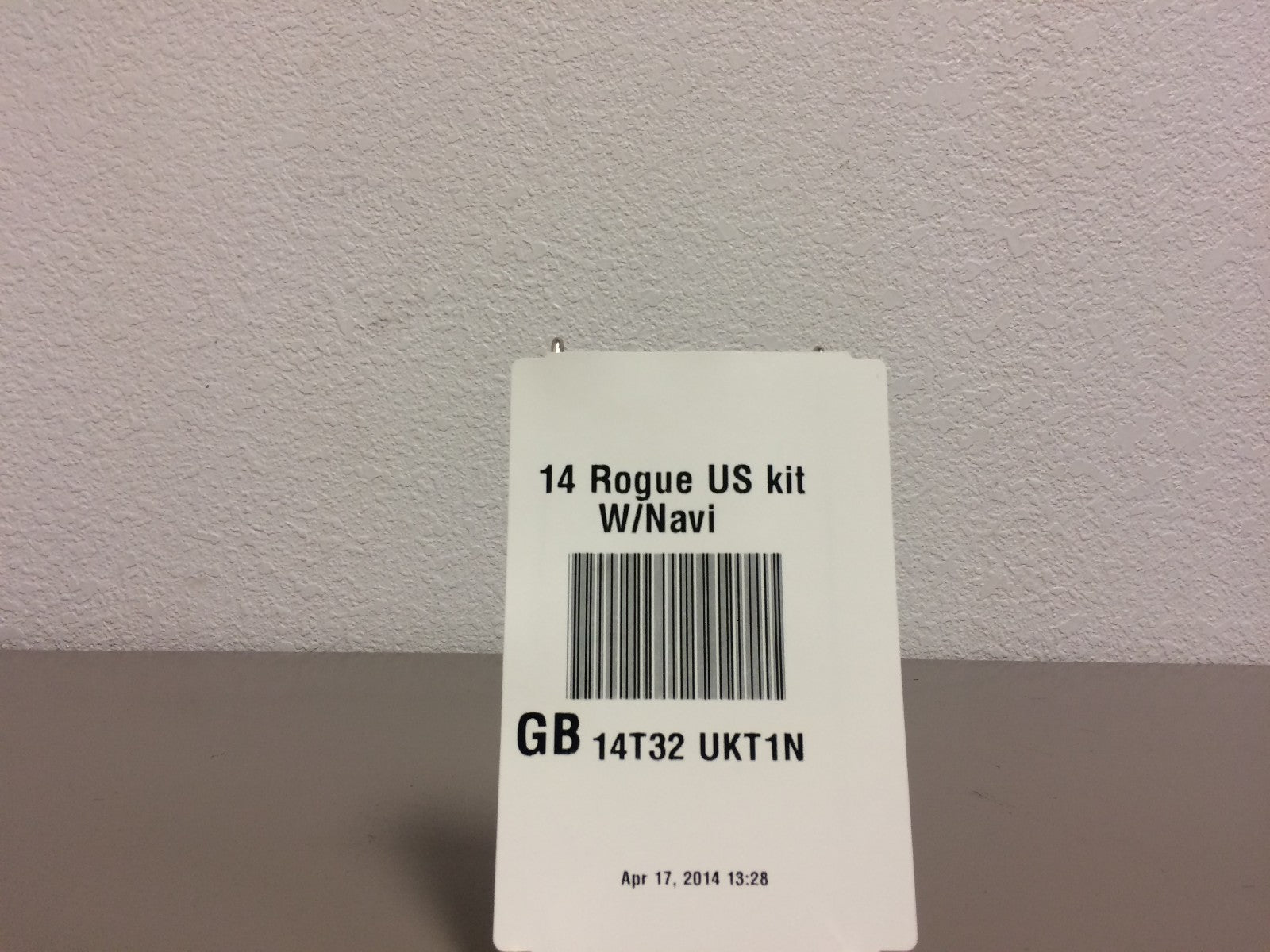 2014 Nissan Rogue Genuine OEM Owner's Manual Set w/Case & Navigation Manual
