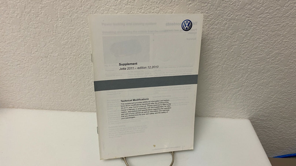 2011 Volkswagen VW Jetta Genuine OEM Owner's Manual Set w/Case -Free Shipping!!!