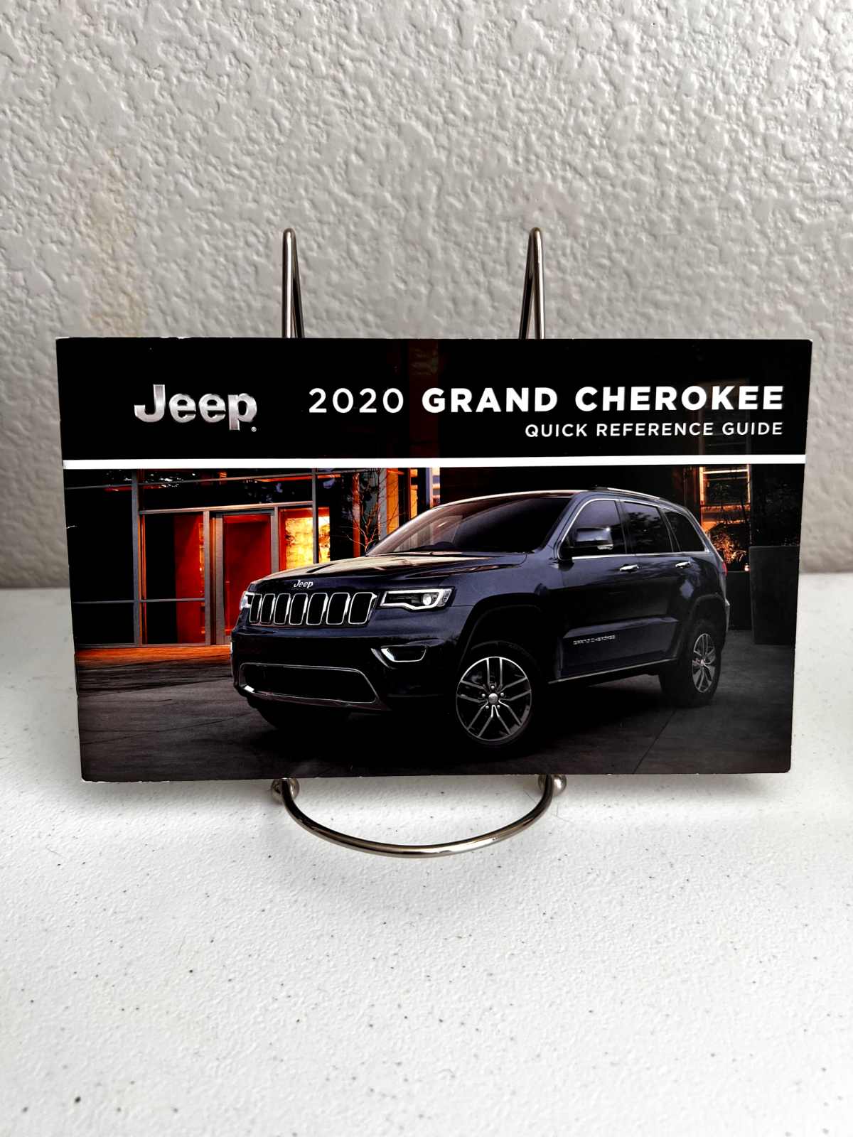 2020 Jeep Grand Cherokee OEM Owner's Manual w/Jeep Case Free Shipping