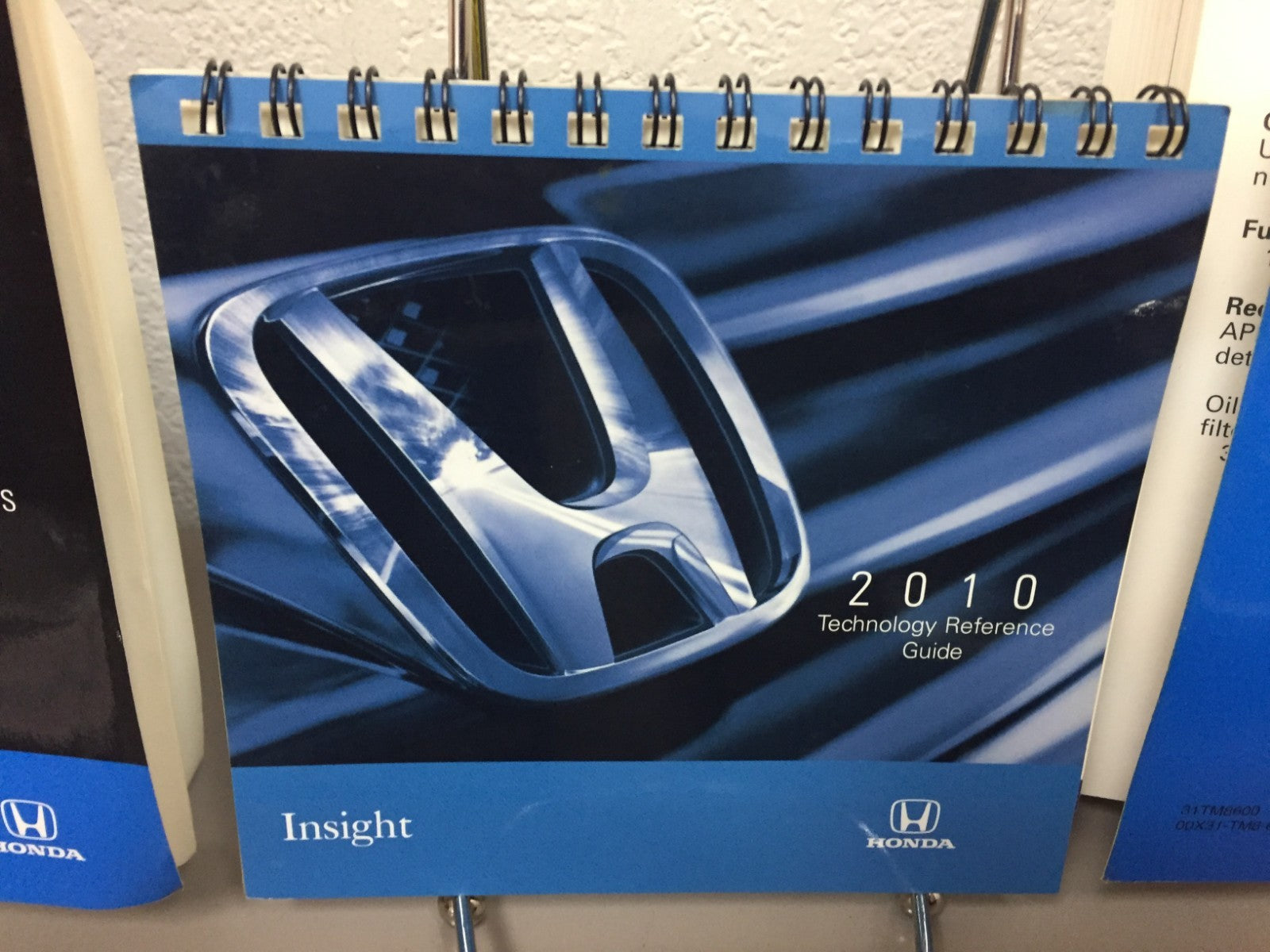 2010 Honda Insight Genuine OEM Factory Owner's Manual Set w/Case-Free Shipping!