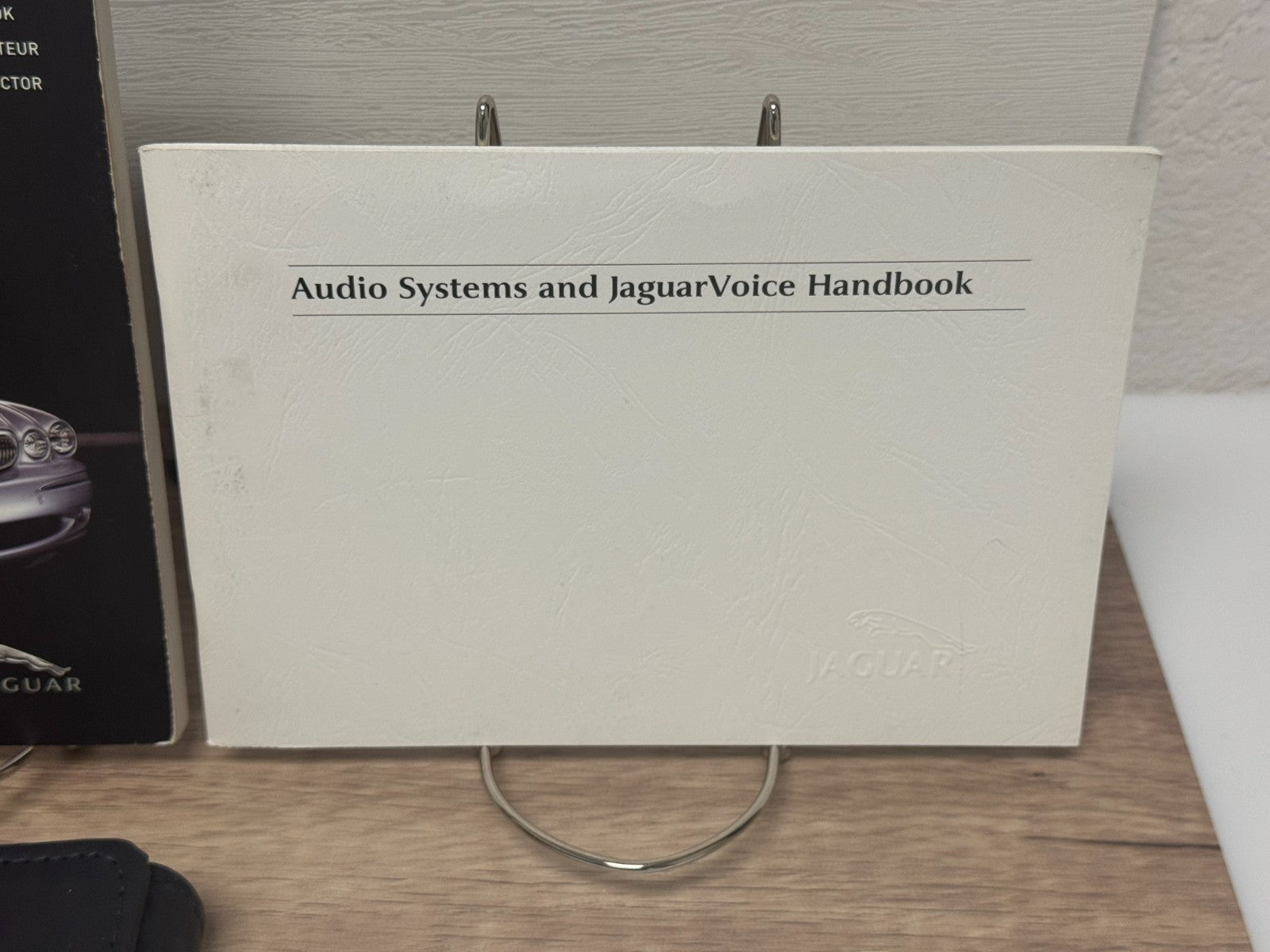 2005 Jaguar X-Type Genuine OEM Owner's Manual Set with Leather Jaguar Case