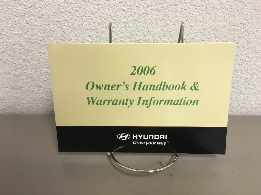 2006 Hyundai Tucson Genuine OEM Owner's Manual Set w/Hyundai Case-Free Shipping