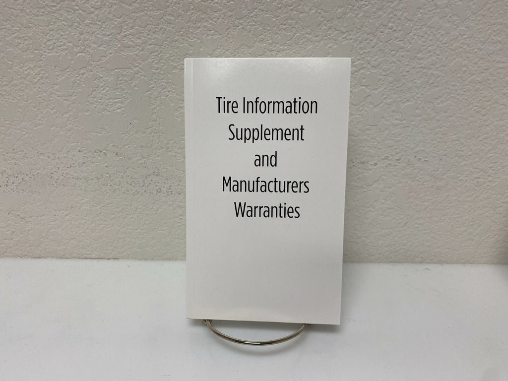 2018 Alfa Romeo Giulia Genuine OEM Owner's Manual w/Case
