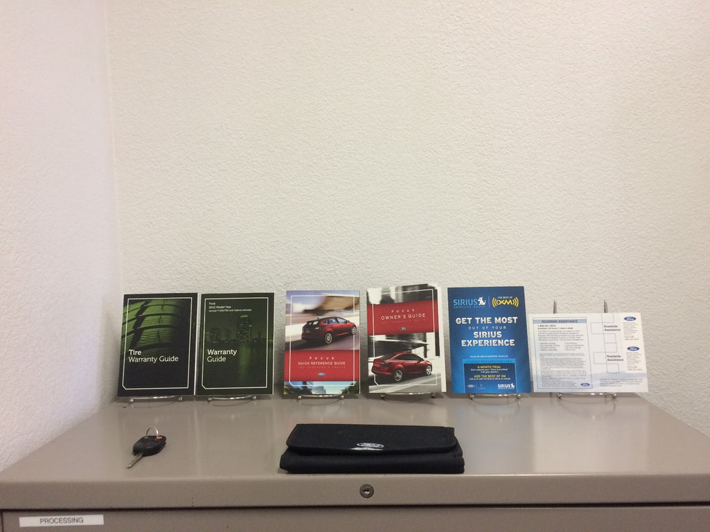 2012 Ford Focus Genuine OEM Owner's Manual w/Case and Bonus Key FOB