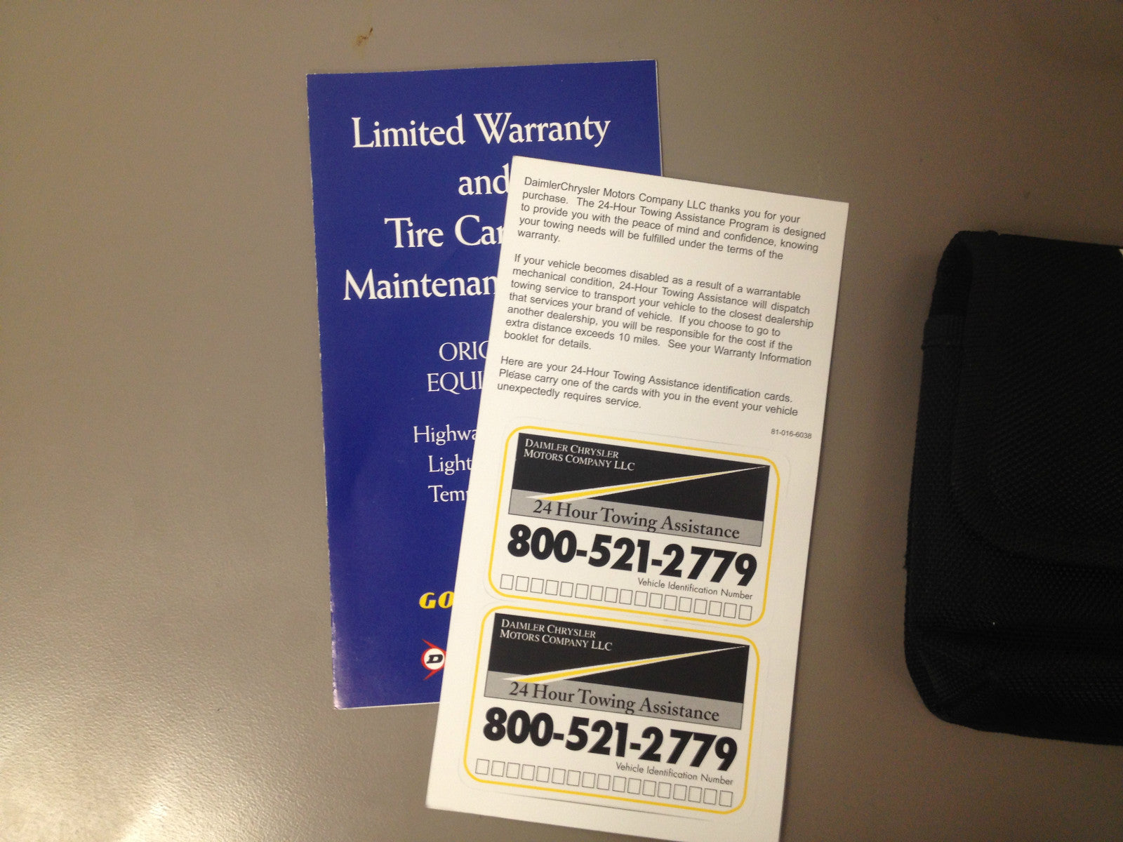 2007 Dodge Durango Genuine OEM Owner's Manual Set w/Dodge Case--Free Shipping!!!