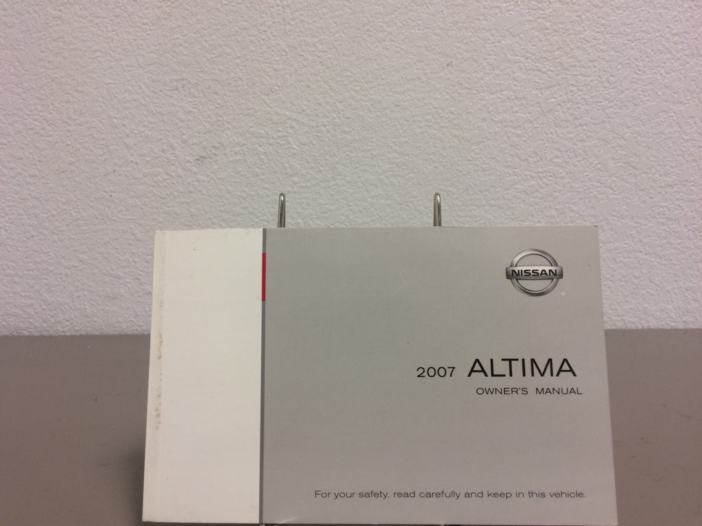 2007 Nissan Altima Genuine OEM Owner's Manual Set with Case--Free Shipping!
