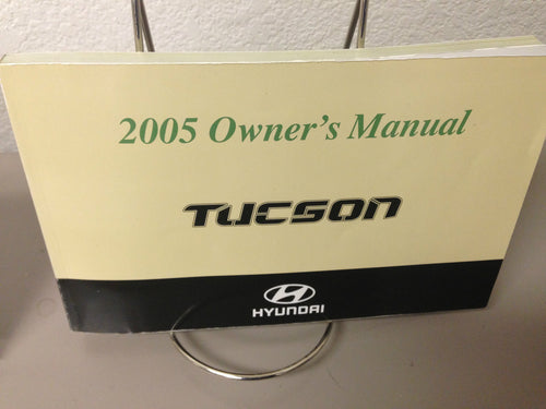 2005 Hyundai Tucson Genuine OEM Owner's Manual Set w/Case--Free Shipping!