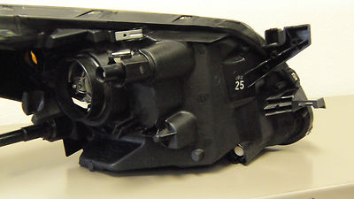 2010 Toyota Yaris OEM Left Headlight / Headlamp LH Assembly 8117052740