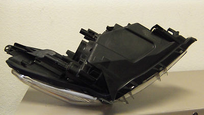 2010 Toyota Yaris OEM Left Headlight / Headlamp LH Assembly 8117052740